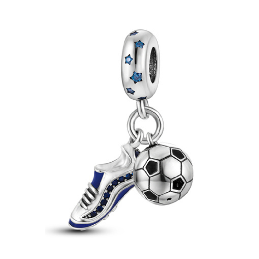 Futbol Topu ve Ayakkabı Sarkan Tılsımı